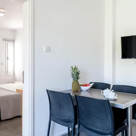 Διαμέρισμα Cute Vacation Studio Near The Beach In Sunny Ayia Napa All Yours *