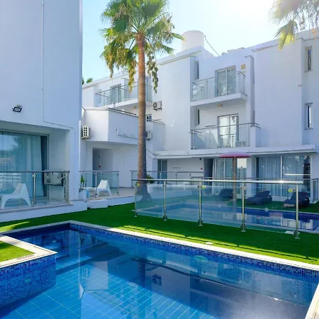 Cute Vacation Studio Near The Beach In Sunny Ayia Napa All Yours شقة *
